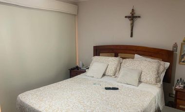 Casa en arriendo c/ estacionamiento en Avenida San Juan