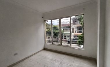 Vendo casa bifamiliar esquinera barrio El Dorado Jamundí