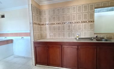 Vendo casa bifamiliar esquinera barrio El Dorado Jamundí
