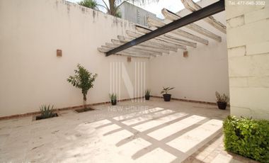 Casa en venta en Jardines del Campestre, León, Guanajuato