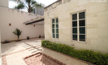Casa en venta en Jardines del Campestre, León, Guanajuato