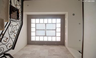 Casa en venta en Jardines del Campestre, León, Guanajuato