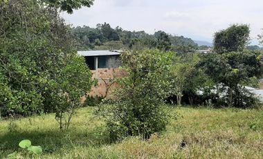🌳 Gran oportunidad de inversión en el corazón de Silvania, Cundinamarca. Casalote de 1.800 m²