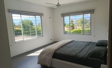 🌳 Finca de ensueño en La Mesa – Ideal para descanso o inversión turística rentas cortas. Opción permuta solo Bogotá.