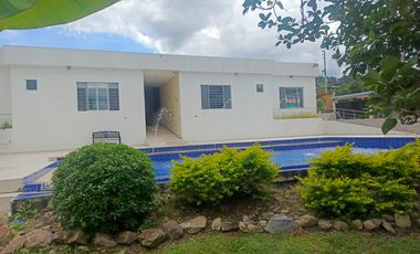 🌳 Finca de ensueño en La Mesa – Ideal para descanso o inversión turística rentas cortas. Opción permuta solo Bogotá.