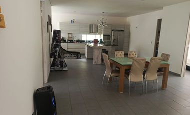 🌳 Finca de ensueño en La Mesa – Ideal para descanso o inversión turística rentas cortas. Opción permuta solo Bogotá.