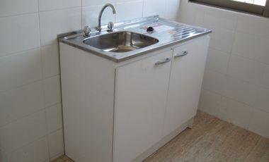 Local Comercial en Arriendo en Grecia / Metro Estadio Nacional