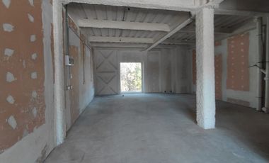 Arriendo local Comercial en Strip Center-en Auge Nuevo