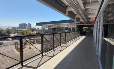 Arriendo local Comercial en Strip Center-en Auge Nuevo
