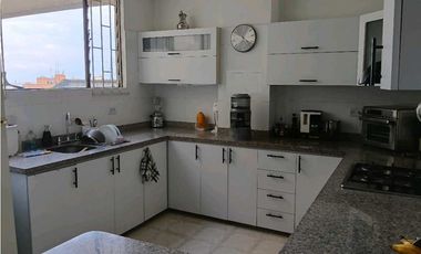 VENTA APTO SANTA MONICA