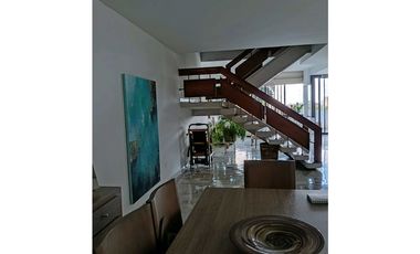 VENTA APTO SANTA MONICA