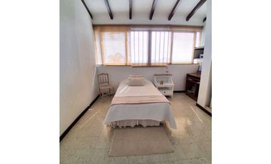 VENTA APTO SANTA MONICA