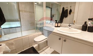 Exclusivo Depto en Vitacura, 4D/3B, 2 Est.