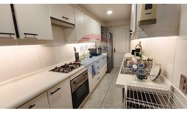 Exclusivo Depto en Vitacura, 4D/3B, 2 Est.