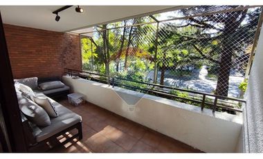 Exclusivo Depto en Vitacura, 4D/3B, 2 Est.