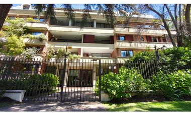 Exclusivo Depto en Vitacura, 4D/3B, 2 Est.