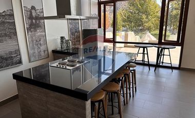 Amplio y Excelente Departamento en Arriendo