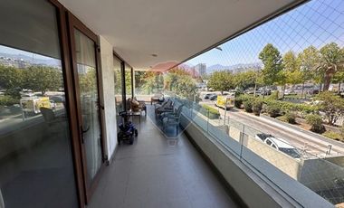 Amplio y Excelente Departamento en Arriendo