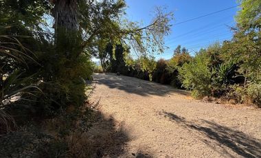 Amplio Terreno y Casa Residencial/Comercial