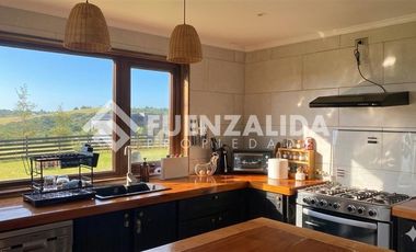 Casa en Arriendo en Los Avellanos