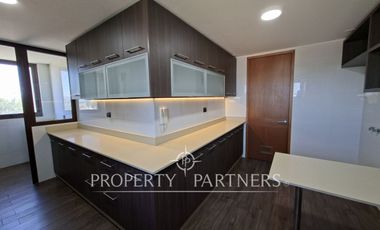 Exclusivo Departamento en Hacienda Esmeralda