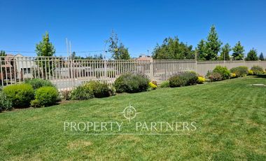 Exclusivo Departamento en Hacienda Esmeralda