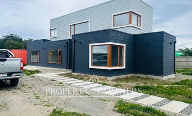 Residencia moderna a estrenar Km.10 norte, Punta Arenas