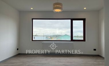 Residencia moderna a estrenar Km.10 norte, Punta Arenas