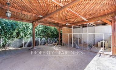 Atractiva propiedad en exclusivo sector Santa Rita