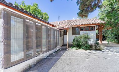 Atractiva propiedad en exclusivo sector Santa Rita