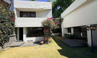 Casa VENTA con área independiente y doble uso en Magdalena Contreras