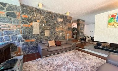 Casa VENTA con área independiente y doble uso en Magdalena Contreras