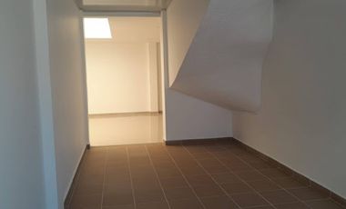 ARRIENDO de CASA COMERCIAL en BOGOTA