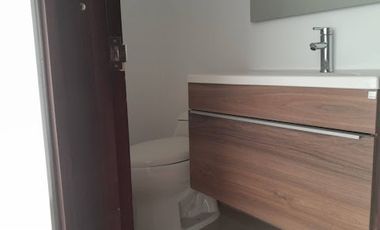 ARRIENDO de CASA COMERCIAL en BOGOTA
