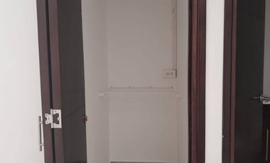 ARRIENDO de CASA COMERCIAL en BOGOTA