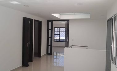 ARRIENDO de CASA COMERCIAL en BOGOTA