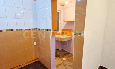 Departamento en Renta. Col. Obrero Popular, Azcapotzalco, CDMX.