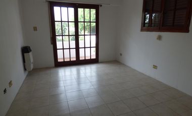 Casa en venta en Villa Elisa - Dacal Bienes Raíces