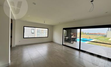 Casa en Venta en Barrio San Felipe - Canning