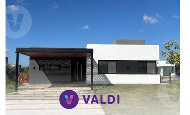Casa en Venta en Barrio San Felipe - Canning
