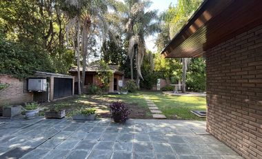 Alquiler en la Horqueta, a unas cuadras del colegio.