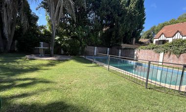 Alquiler en la Horqueta, a unas cuadras del colegio.