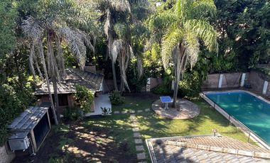 Alquiler en la Horqueta, a unas cuadras del colegio.