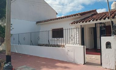 AMPLIA PROPIEDAD EN ALQUILER EN BARRIO YAPEYU