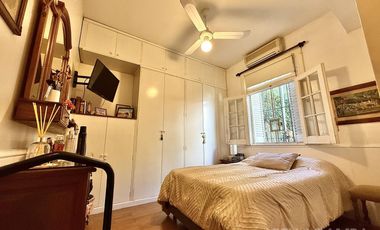 CASA VENTA FLORIDA 7 AMBIENTES PISCINA COCHERA