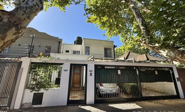 CASA VENTA FLORIDA 7 AMBIENTES PISCINA COCHERA