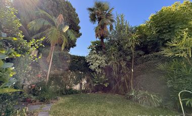 CASA VENTA FLORIDA 7 AMBIENTES PISCINA COCHERA