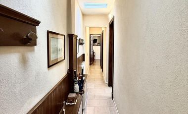 CASA VENTA FLORIDA 7 AMBIENTES PISCINA COCHERA