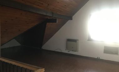 Lencke alquila - Lindisima casa en Punta Chica 1 cdra. Libertador sobre lote amplio