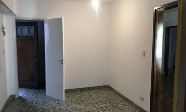 Lencke alquila - Lindisima casa en Punta Chica 1 cdra. Libertador sobre lote amplio